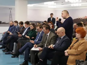 Андрей Гнеушев провел встречу с представителями нижегородского предпринимательского сообщества