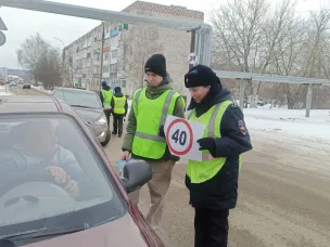 «Безопасная скорость!»  профилактическую акцию  провели сотрудники ОГИБДД МО МВД России "Павловский" совместно с общественным советом