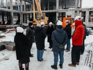 Андрей Чечерин проверил ход строительства двух школ в Павловском округе