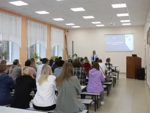 В рамках Единого дня безопасности дорожного движения Павловские полицейские проводят беседы в школах