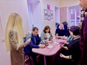 «Не дай себя обмануть» - павловские полицейские продолжают проводить профилактические беседы с населением по профилактике мошенничества