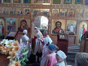 В рамках акции «Каникулы с Общественным советом» в день семьи, любви и верности общественник провел богослужение с детьми