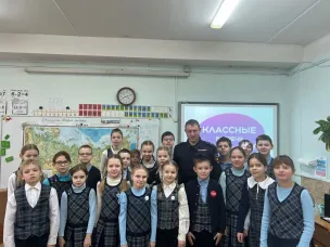 В рамках Всероссийской акции «Студенческий десант» сотрудники Павловской полиции ознакомили учащихся с основами профессиональной деятельности сотрудников внутренних дел