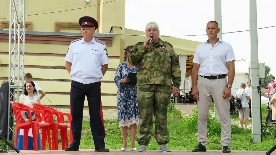 Павлову – 459 лет! Краски праздника: награждение волонтеров спецоперации