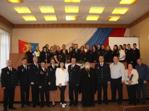 В Павлово полицейских поздравили с профессиональным праздником