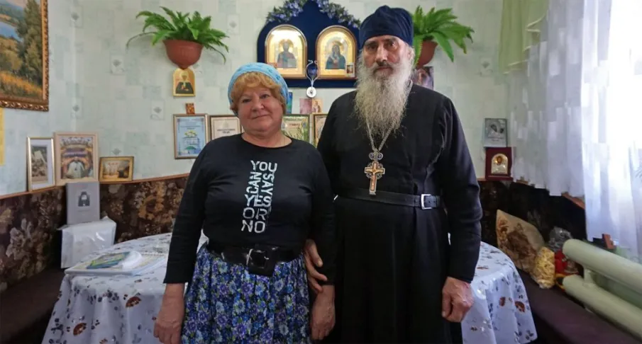 Павловская семья Валерия Михайловича и Софии Ивановны Медведевых удостоена медали «За любовь и верность»