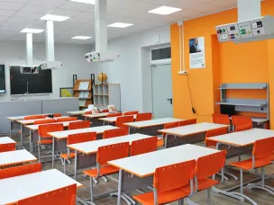 В школе №11 в Павлове отремонтировали лаборантскую при кабинете физики