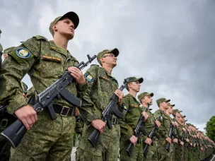 Желающие поступить на военную службу по контракту могут получить всю необходимую информацию по телефону «117»