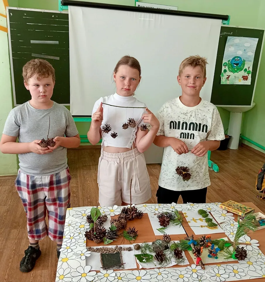 С природой дружат ребята-эколята